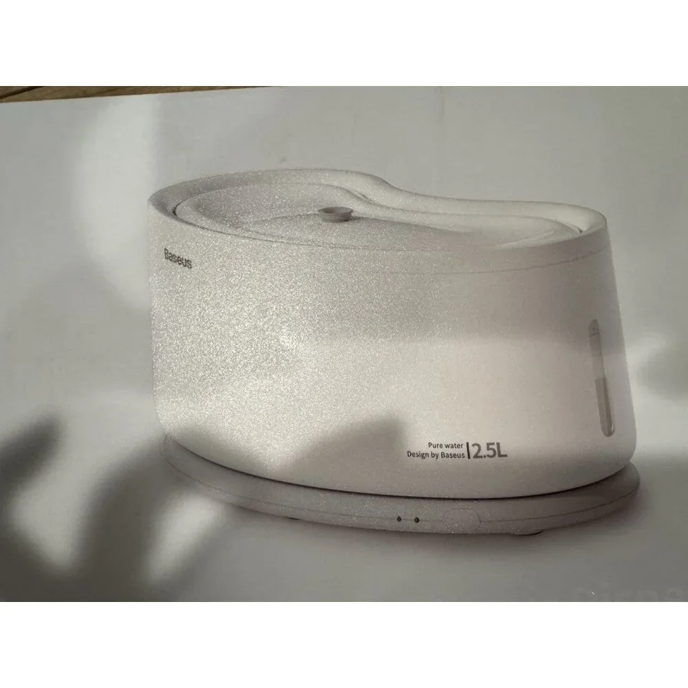Baseus Lotis Y1 Smart Pet Water Dispenser For Two Cats New in Box